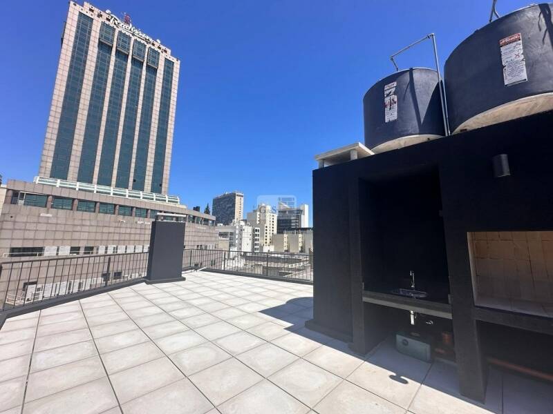 Rooftop con parrillero